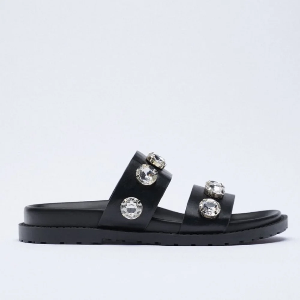 ZARA * SPARKLY Rhinestone Jewel LOW HEELED SANDALS Black - Picture 4 of 5